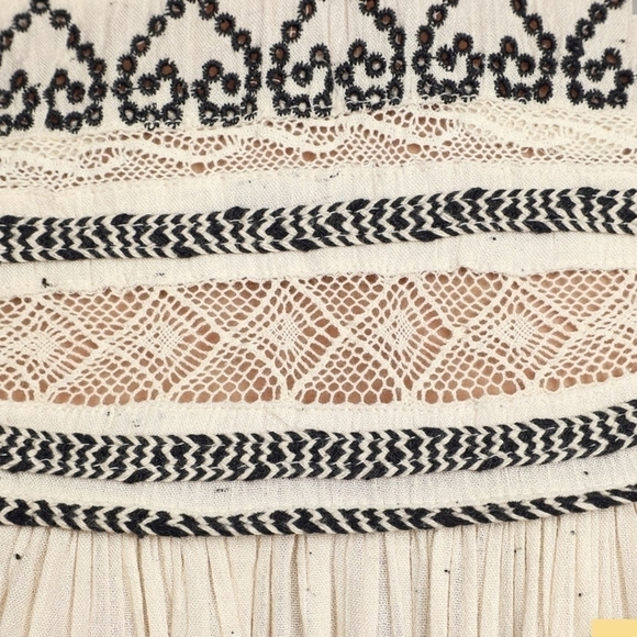 Free PEOPLE Cyprus Avenue embroidered top blouse xs boho bohemian - Picture 10 of 16